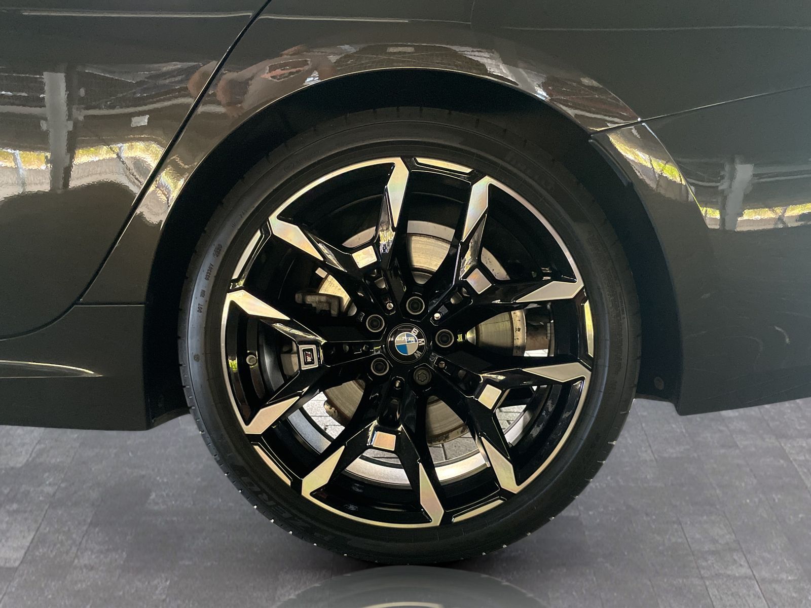 BMW 330 - Bild 14