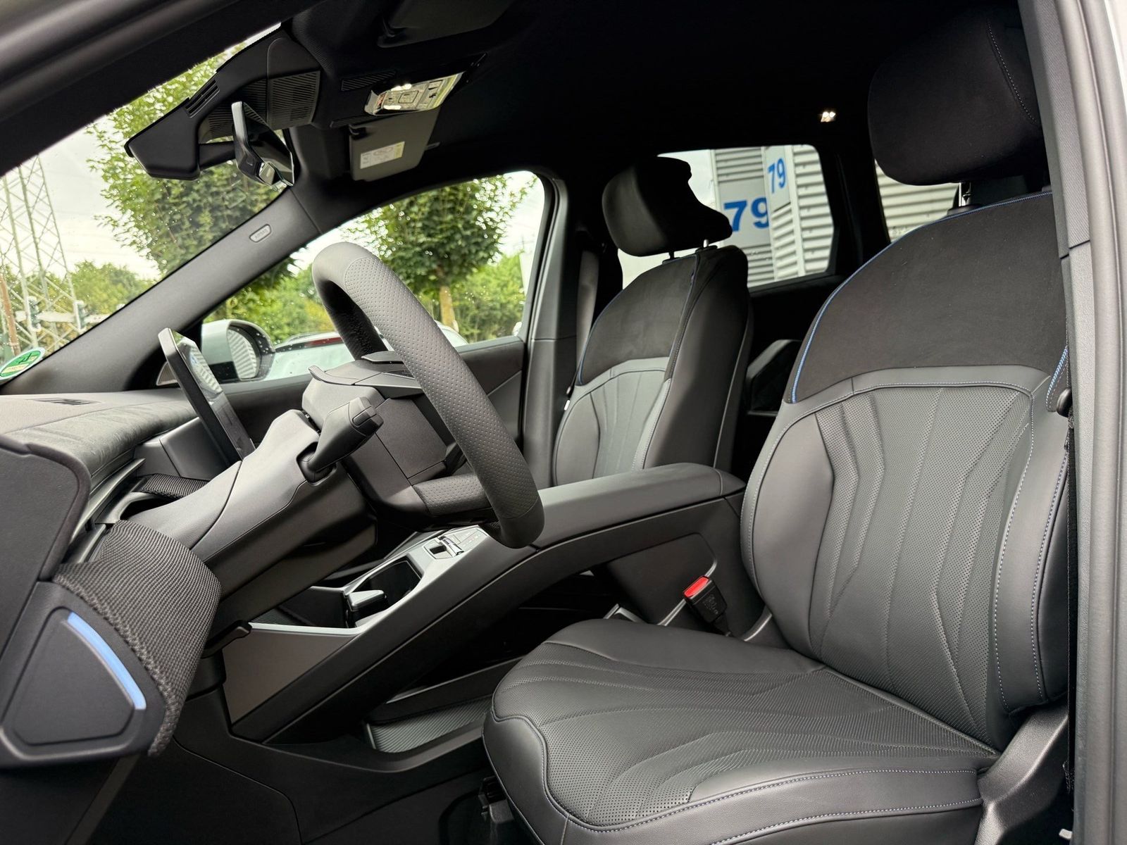 BMW iX3 - Bild 9