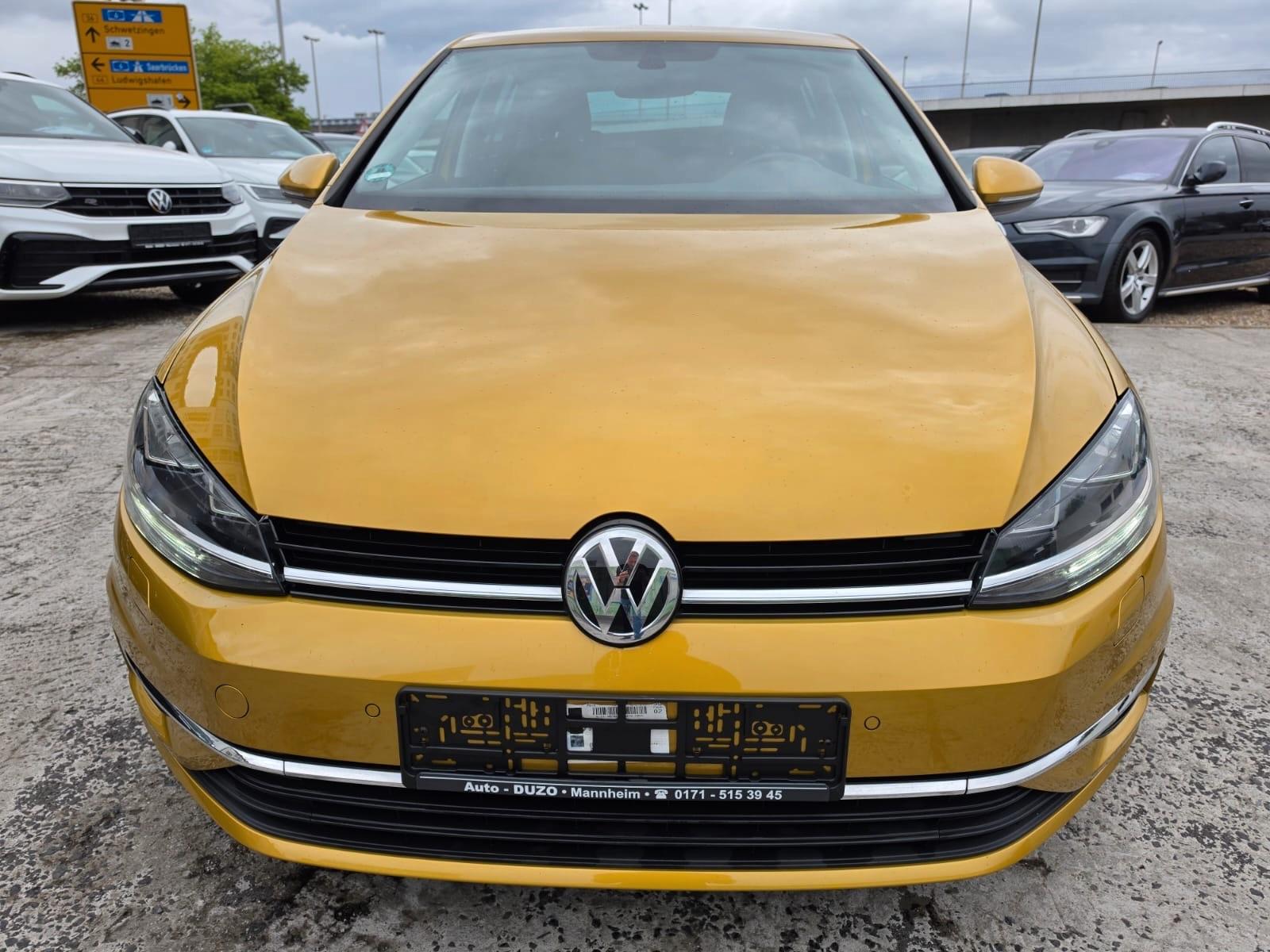 Volkswagen Golf VII Lim. Sound 1,0 TSI APP-CONNECT