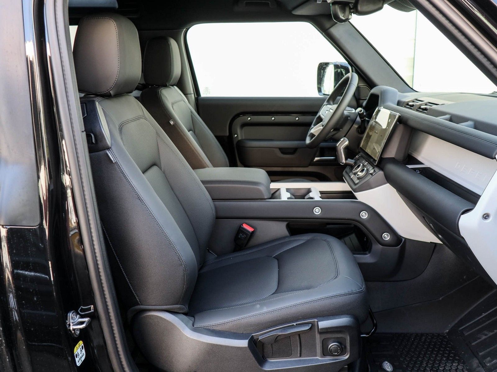 Land Rover Defender 90 S mit festen Trittbrettern 19 lM bl foto 3