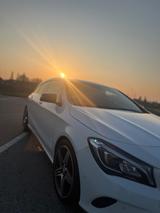 Mercedes-Benz CLA 200 Shooting Brake CLA 200 d 4MATIC DCT ...
