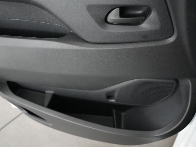 Vivaro C CARGO L CDTI+NAVI+SCHIEBETÜR+PARKPILOT+