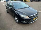 Ford Focus Focus 1.8 Titanium - Klima - Cruise - APK/ - Ford Focus mit Benzin-Antrieb: Kombi, 1.8