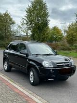 Hyundai TUCSON 2.0 Edition Plus 2WD - Hyundai TUCSON: Edition Plus