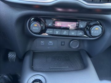 Nissan Juke N-Connecta 1.0 DIG-T °LED°Navi°SHZ°RFK°