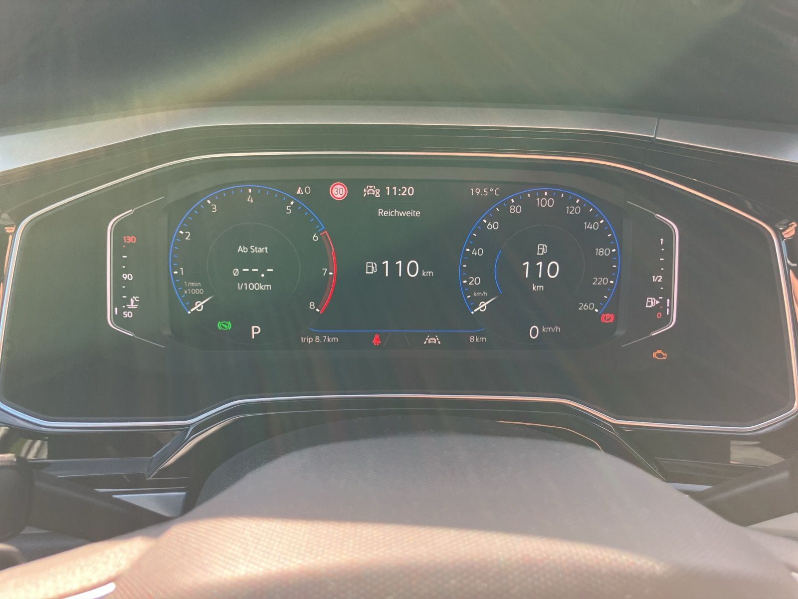 Fahrzeugabbildung Volkswagen Taigo Energy LED DAB ACC