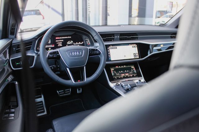 Audi A6 Avant 45 TFSI quattro/ S LINE/ PANO/ B&O/ LED