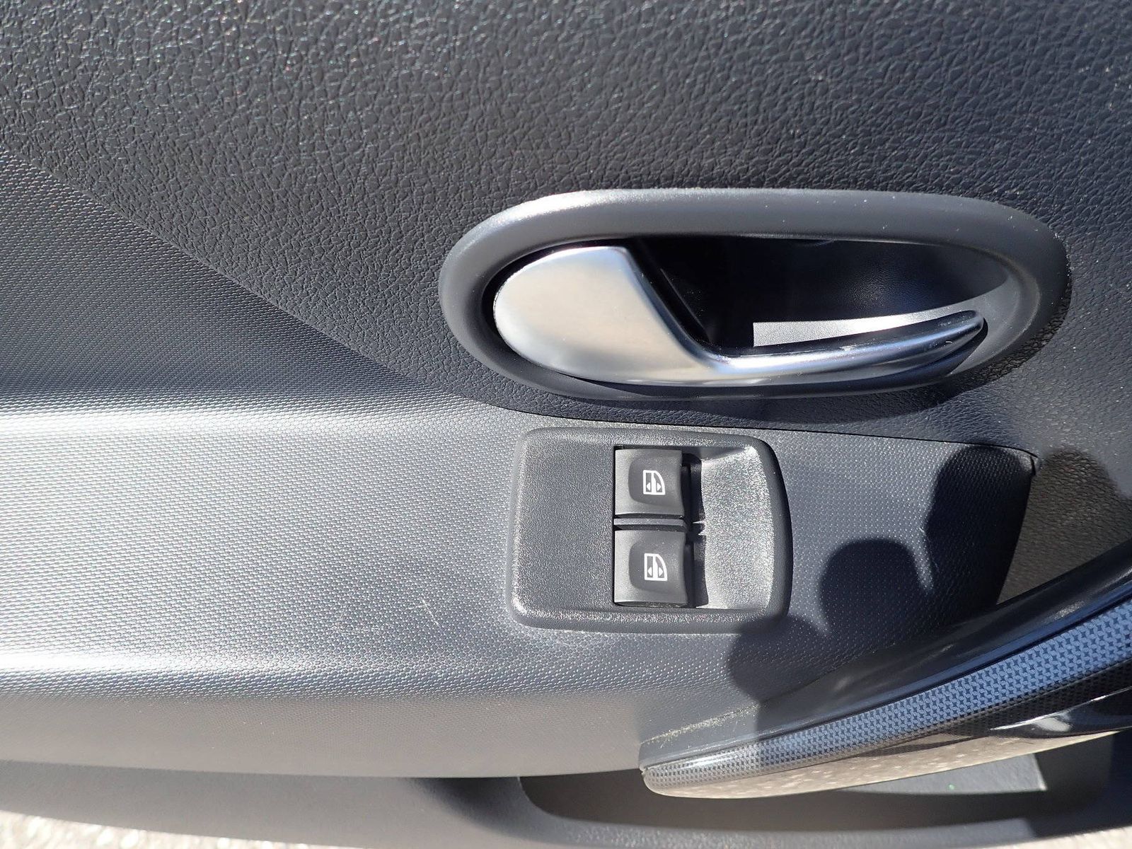 Fahrzeugabbildung Dacia Sandero STEPWAY TCe 90 PRESTIGE