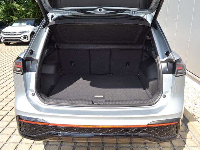 Tiguan 2.0 TDI DSG R-Line BLACK-STYLE/IQ.DRIVE-P