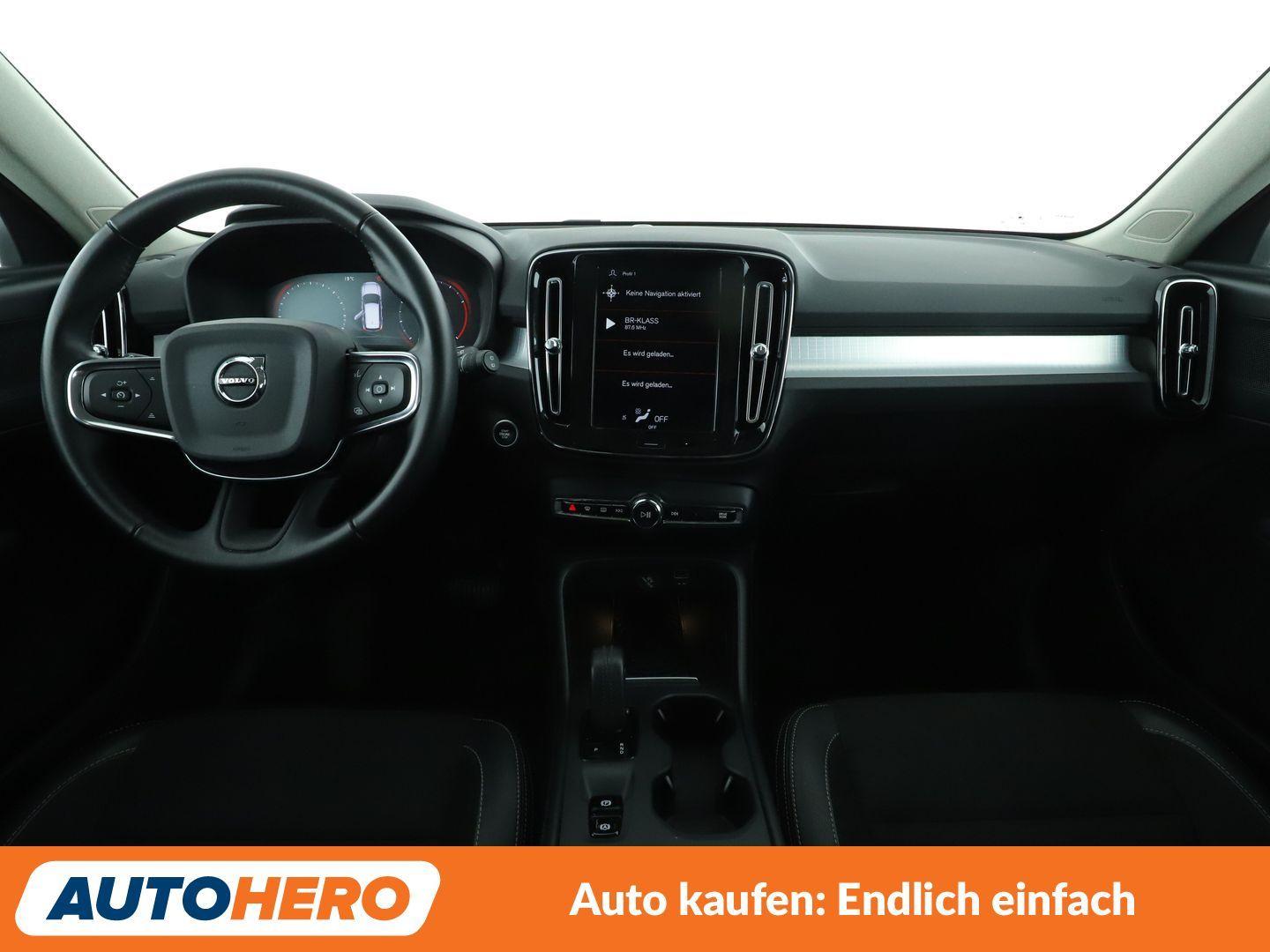 Volvo XC40 2.0 T4 Momentum 2WD Aut.*LED*TEMPO*PDC*