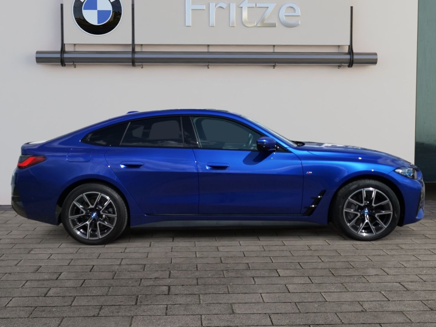 BMW i4 eDrive 40 M Sport LASER KLIMAAUTO NAVI SHZ foto 7