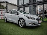 Kia Ceed 1.6 NAVI|KAMERA|SHZ|LHZ|TOUCH - Kia cee'd / Ceed Gebrauchtwagen