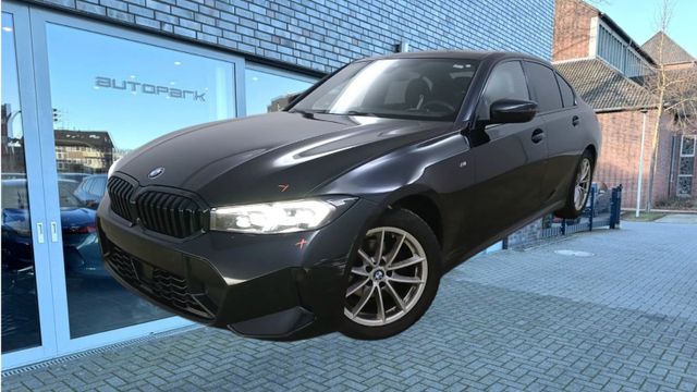 BMW 318i lim M Sport Kamera ACC HiFi Ambiente AG+