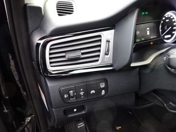 Fotografie 20 des Kia Niro 1.6 Hybrid Vision Automatik*Navi*RFK Klima