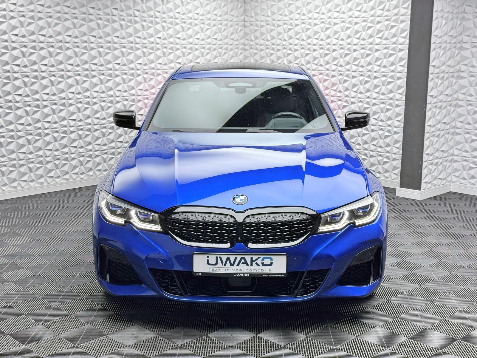 Fahrzeugabbildung BMW XDR*INDIVIDUAL*DEUTSCH*H&K*LASER*STANDHZ*PANO*AH