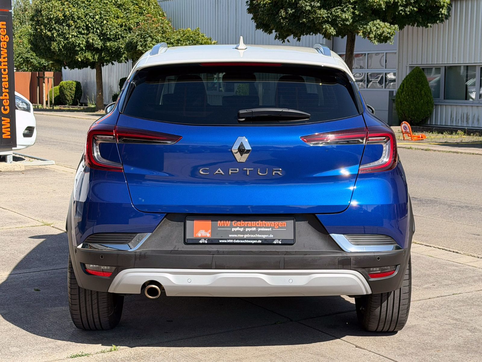 Fahrzeugabbildung Renault Captur II 1.3TCe Edition One Auto. LED NAV 360°