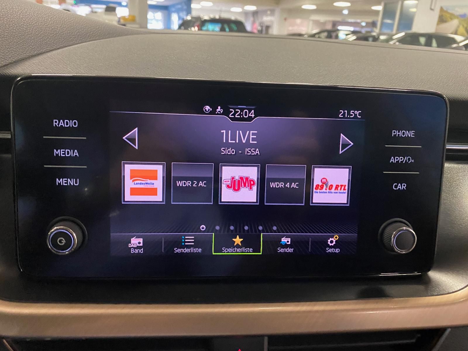 Fahrzeugabbildung SKODA Kamiq 1.5 TSI ACT Style AHK+APP+KLIMA+PDC+LED+++