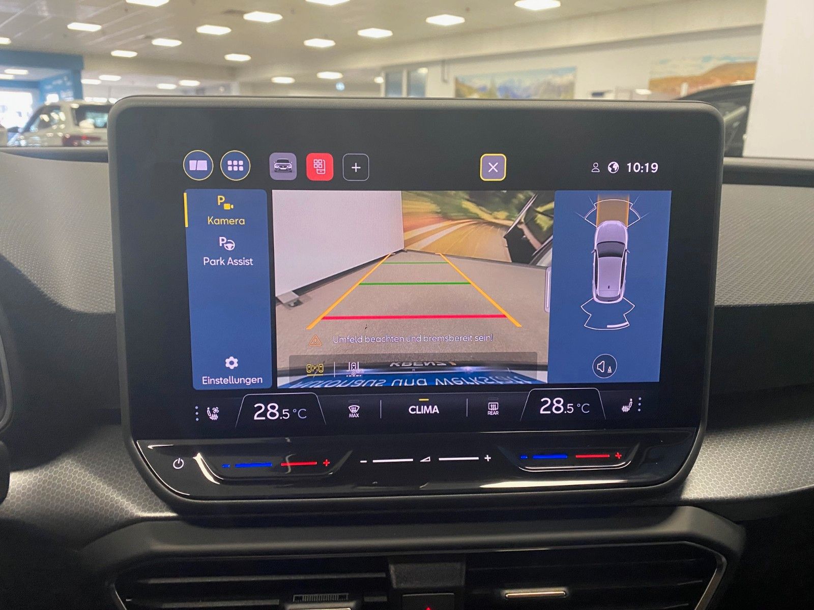 Fahrzeugabbildung SEAT Leon 1.5 TSI STYLE+R Kamera+ACC+3 Zonen KLIMA+BC