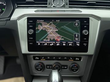 Volkswagen Passat Variant - 10