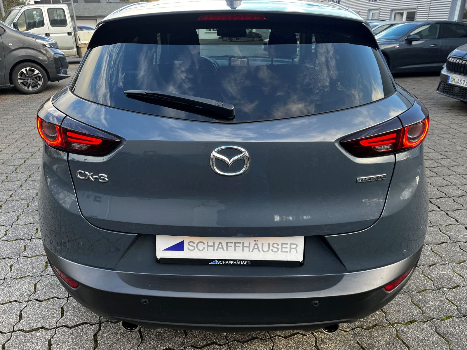 Fahrzeugabbildung Mazda CX-3 2,0 Selection NAV ALU SHZ GRA LED TOTW