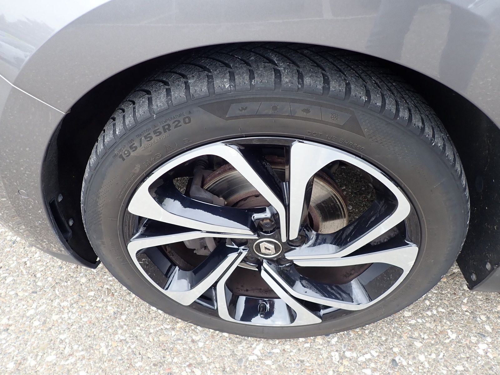 Fahrzeugabbildung Renault Grand Scenic TCe 160 BOSE EDITION 7-SITZER/NAVI/