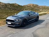 Ford Mustang 5.0 Ti-VCT V8 GT GT - Ford Mustang mit Benzin-Antrieb: Schaltgetriebe