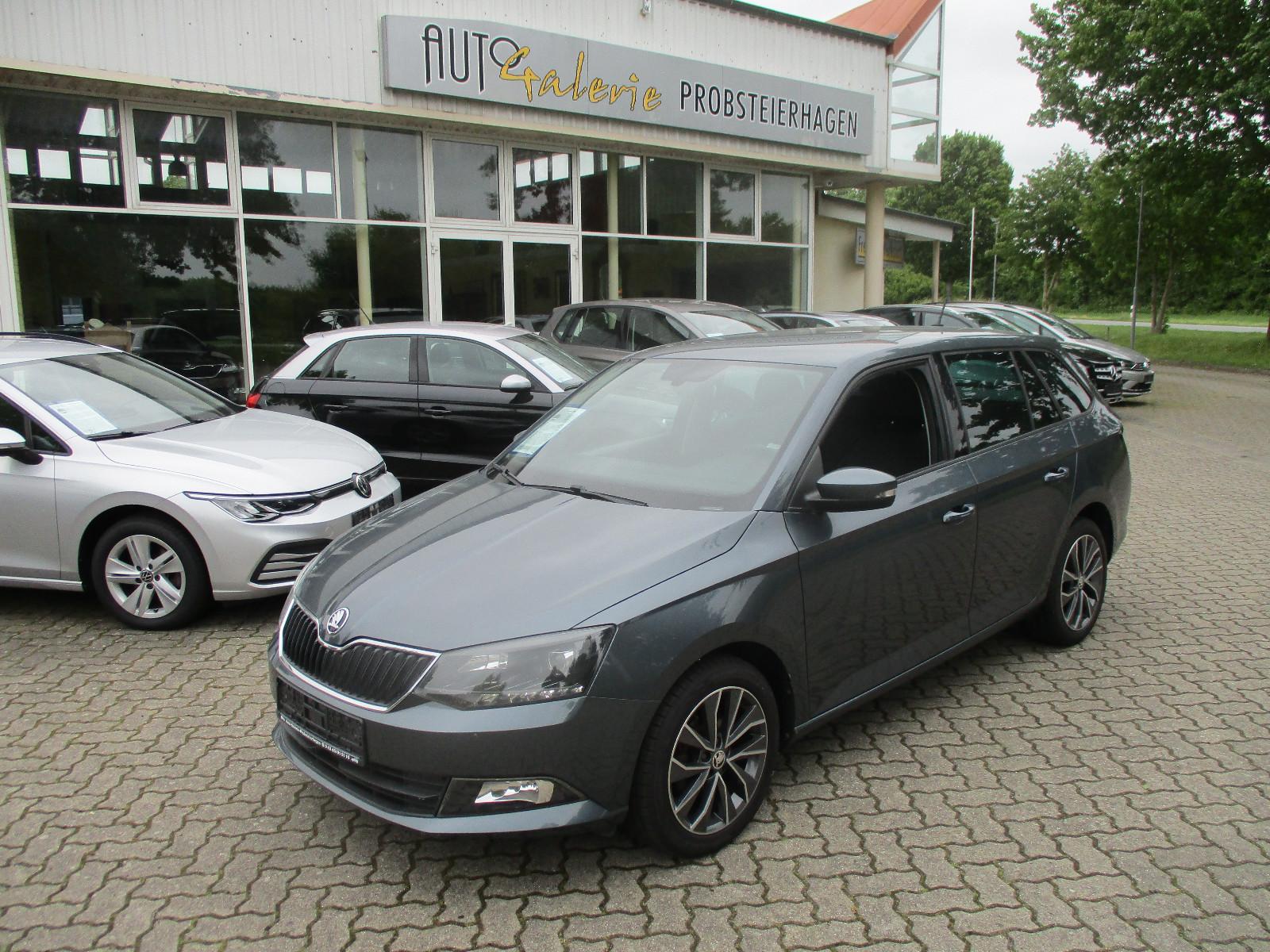 Skoda Fabia Combi Edition SITZH TEMPOMAT PDC NL ALU