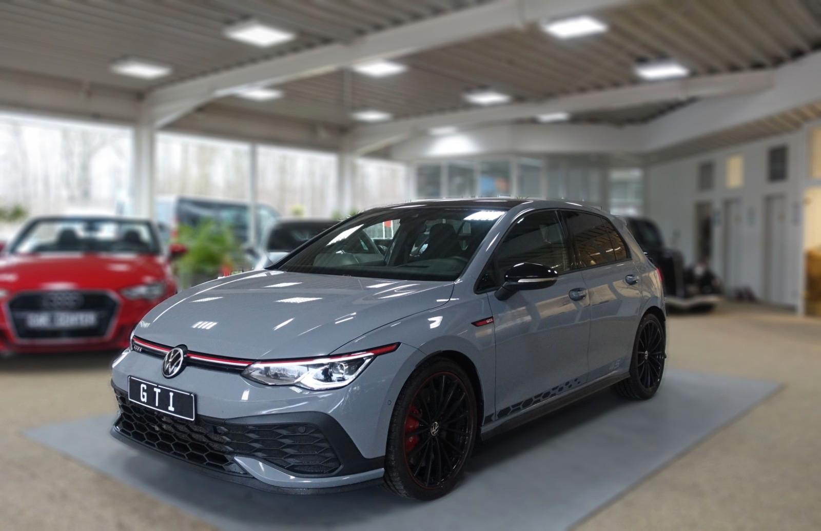 Volkswagen Golf VIII GTI Clubsp. Edition 45; IQ HUD NAV KAM