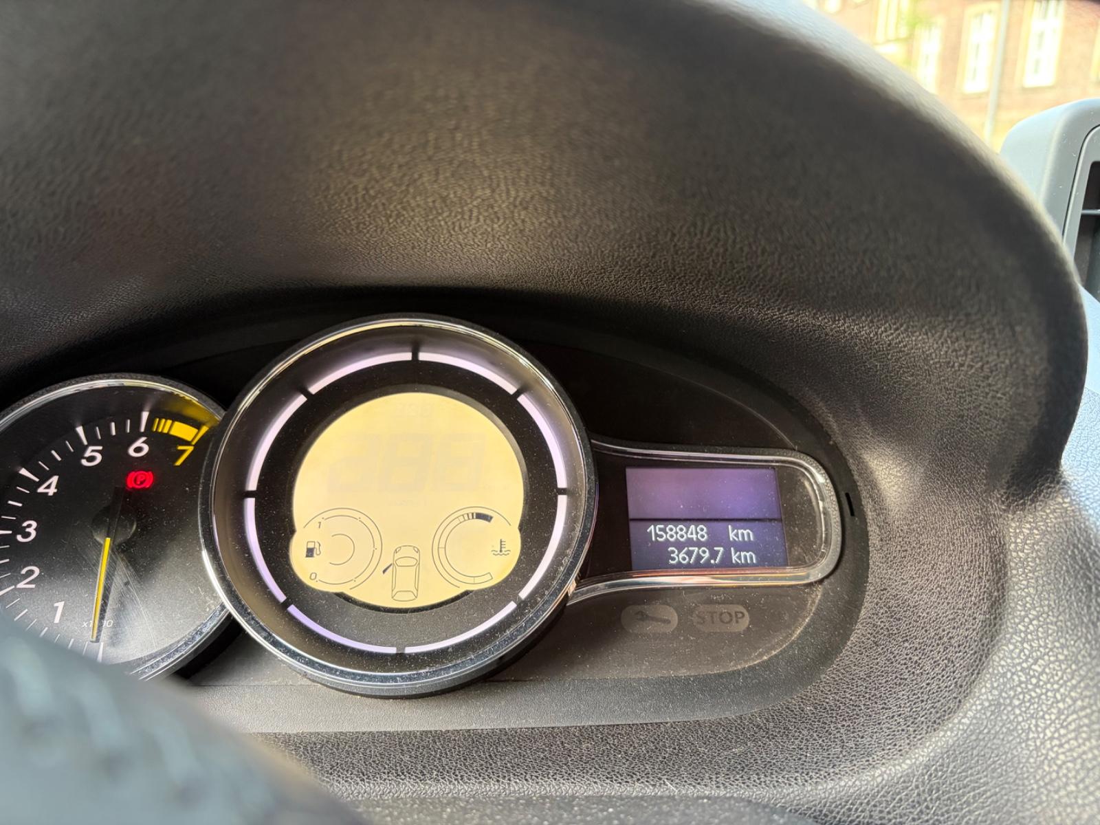 Renault Megane 2009 — photo 9