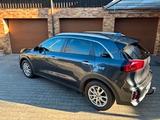 Kia Niro 1.6 GDI Hybrid Spirit Automatik Graphit Met - Kia Niro von privat