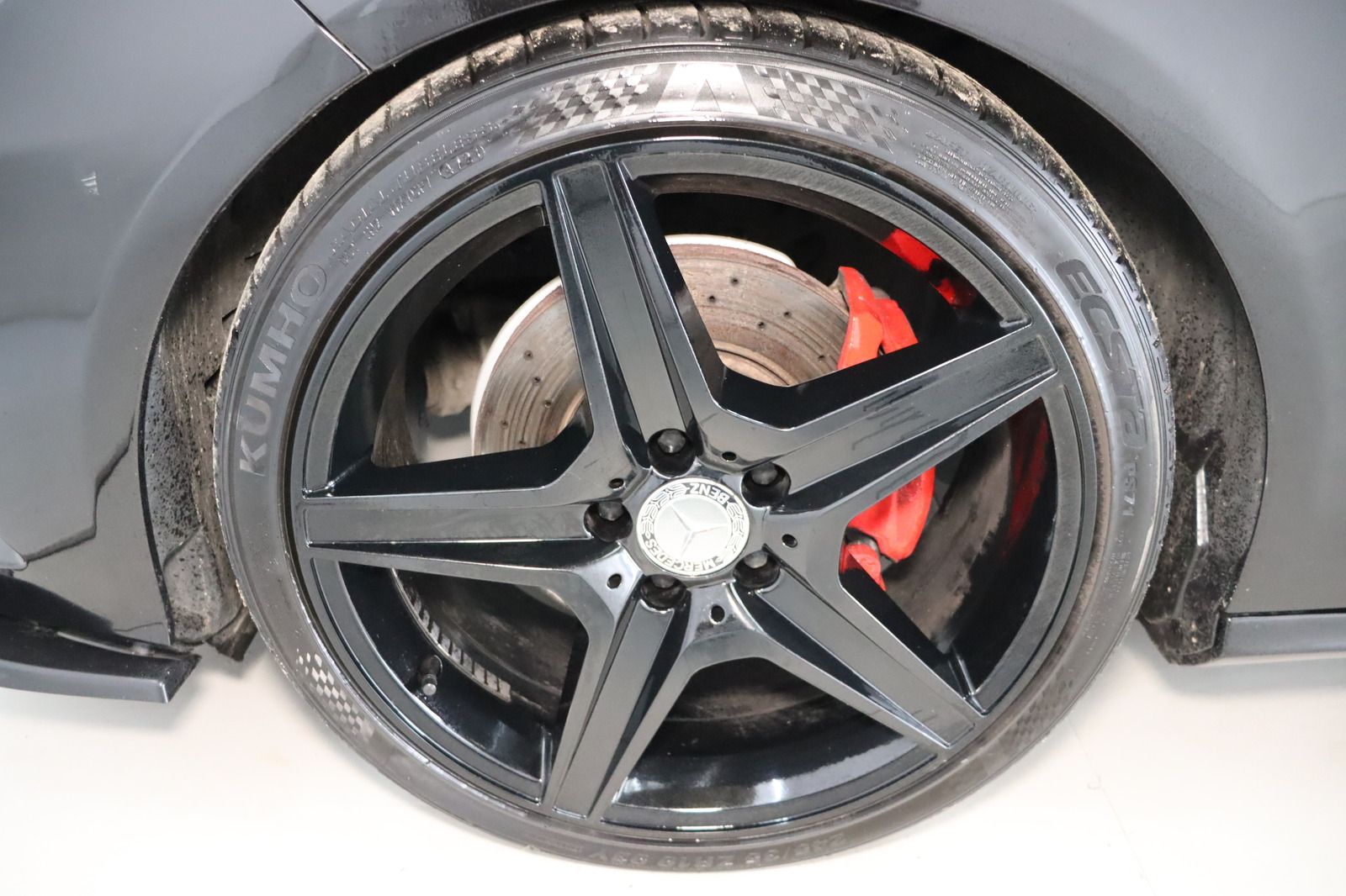 Fahrzeugabbildung Mercedes-Benz E 350 CGI T BlueEFFICIENCY * Navi * Sitzhzg. *