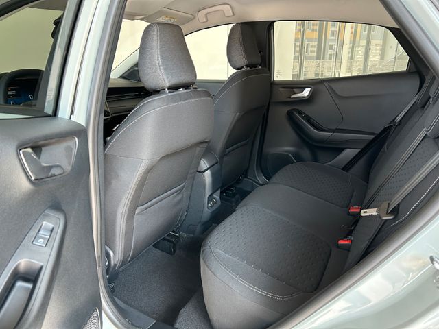Ford Puma Titanium NEUES MODELL