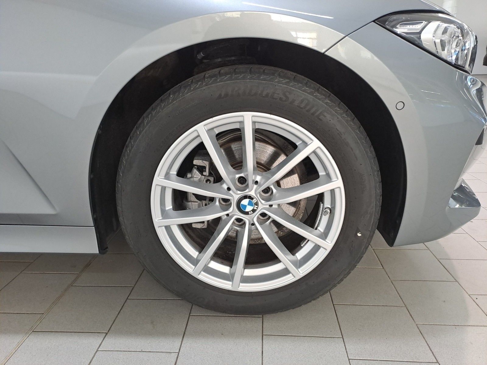 BMW 318i Touring Auto Comfort Paket Sonnenschutz foto 12