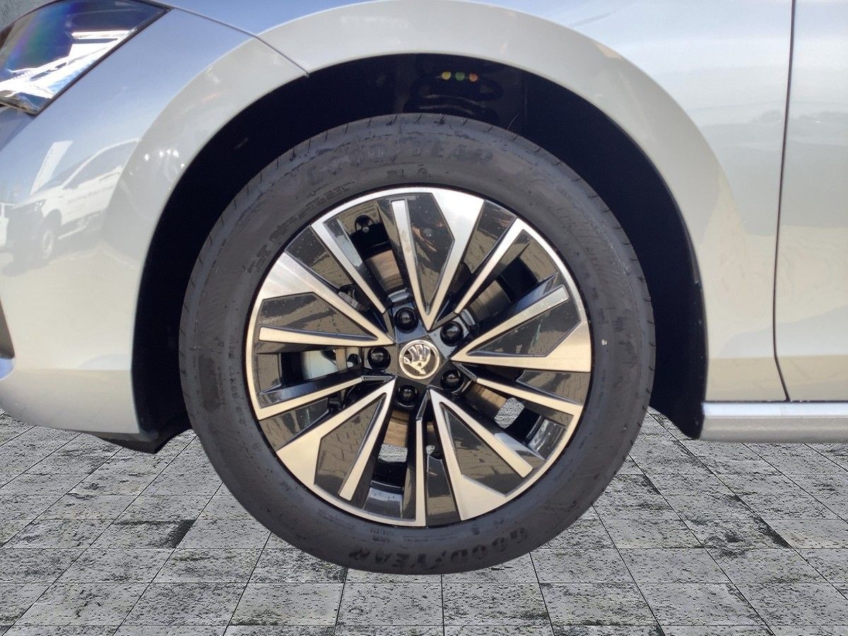 Skoda Superb - Bild 7