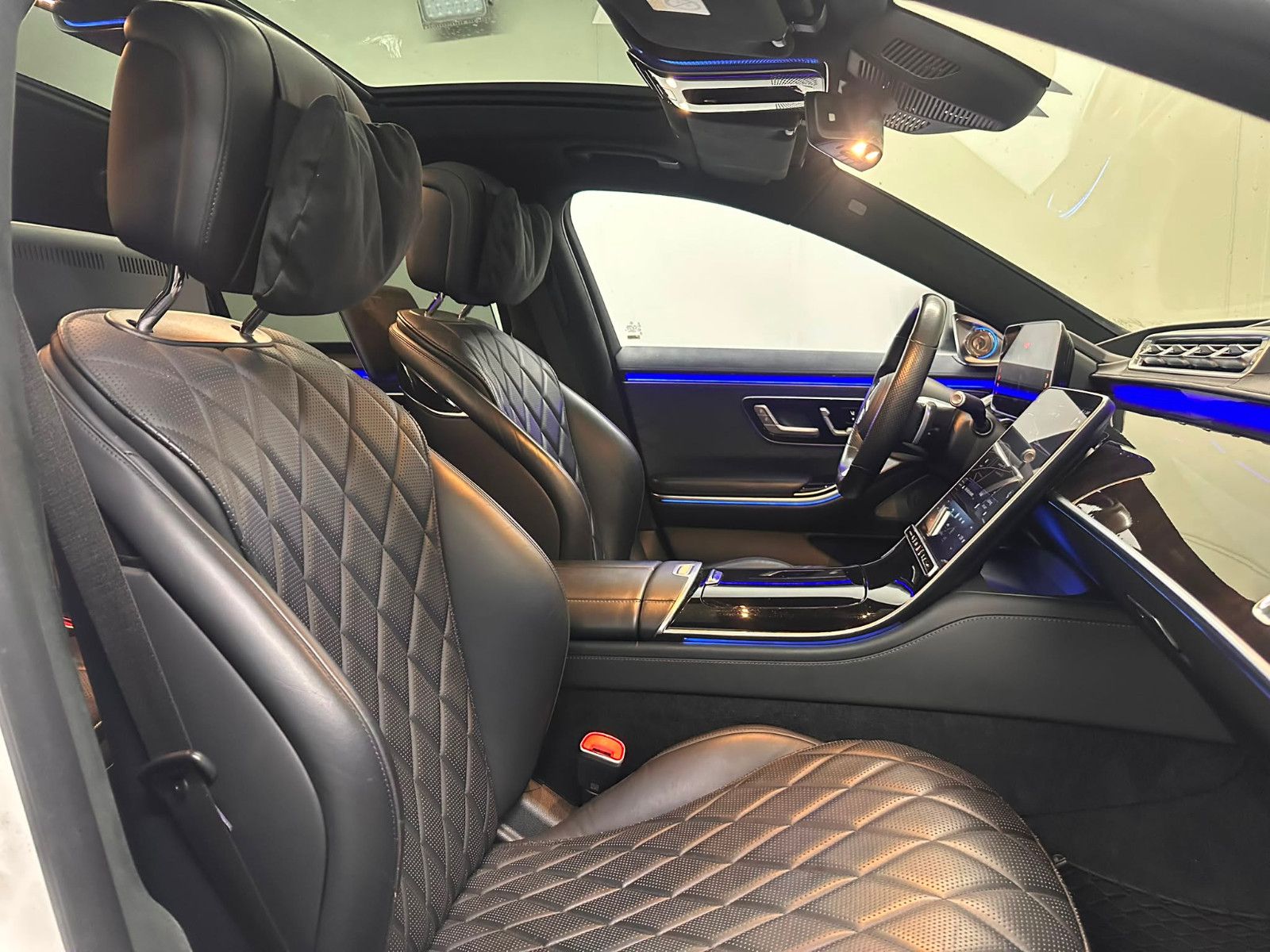 Fahrzeugabbildung Mercedes-Benz S 500 4MATIC L *AMG-LINE*PANORAMA*TV*STANDH*