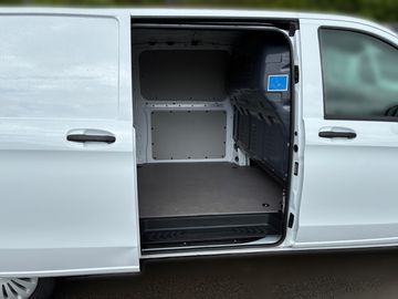 Mercedes Vito - 9