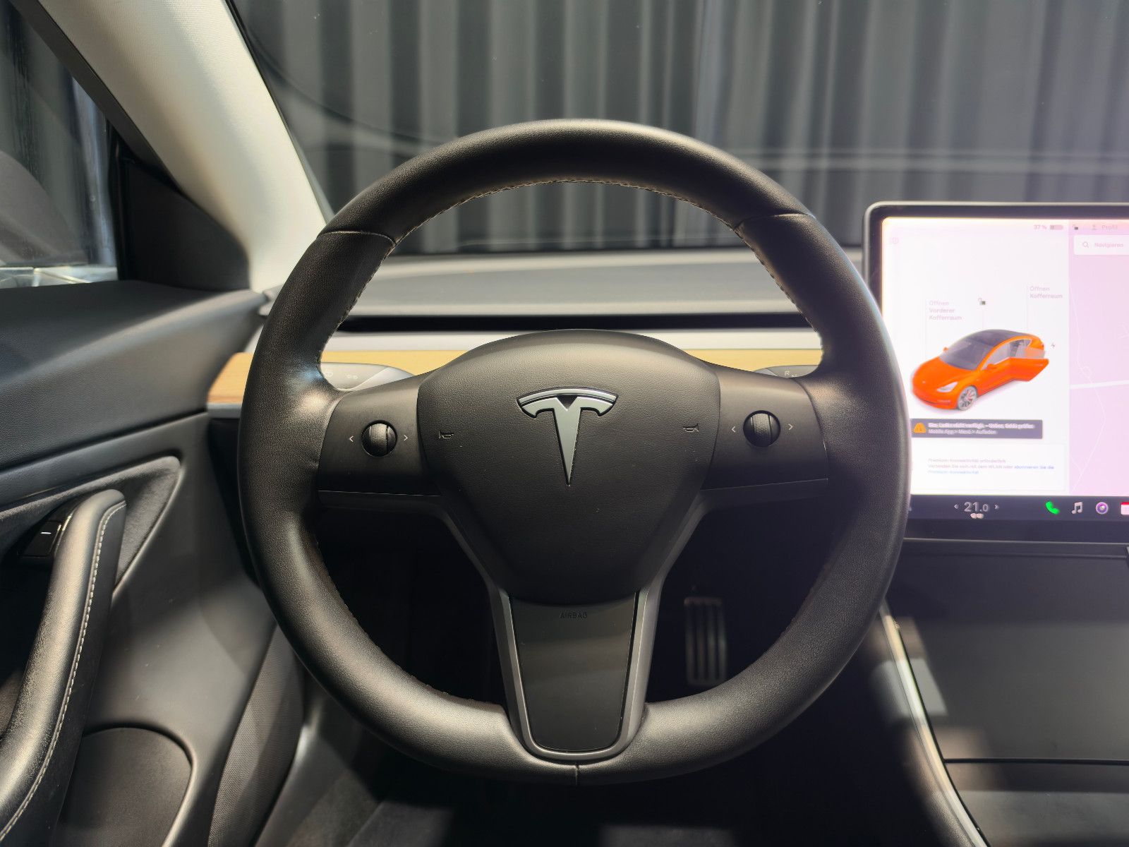 Fahrzeugabbildung Tesla Model 3 Performance Dual AWD |PANO|PREMIUM-SOUND
