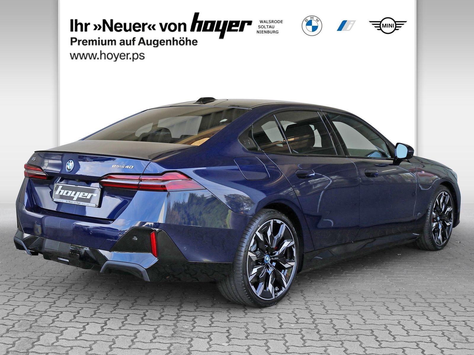 BMW i5 eDrive40 M Sportpaket AHK Pano Bowers & Wilki foto 2