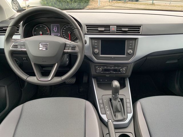 Fahrzeugabbildung Seat Arona 1,6 TDI DSG+Style+Allwetter+Bluetooth+PDC