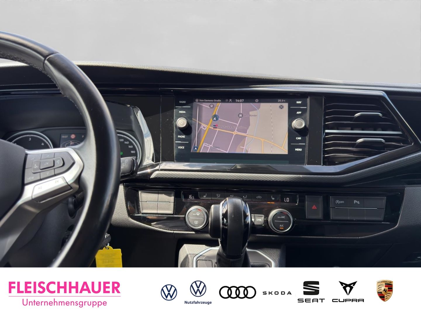 Volkswagen T6.1 Multivan Generation Six Comfort ACC LED foto 13