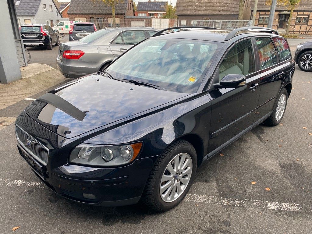 Volvo V50