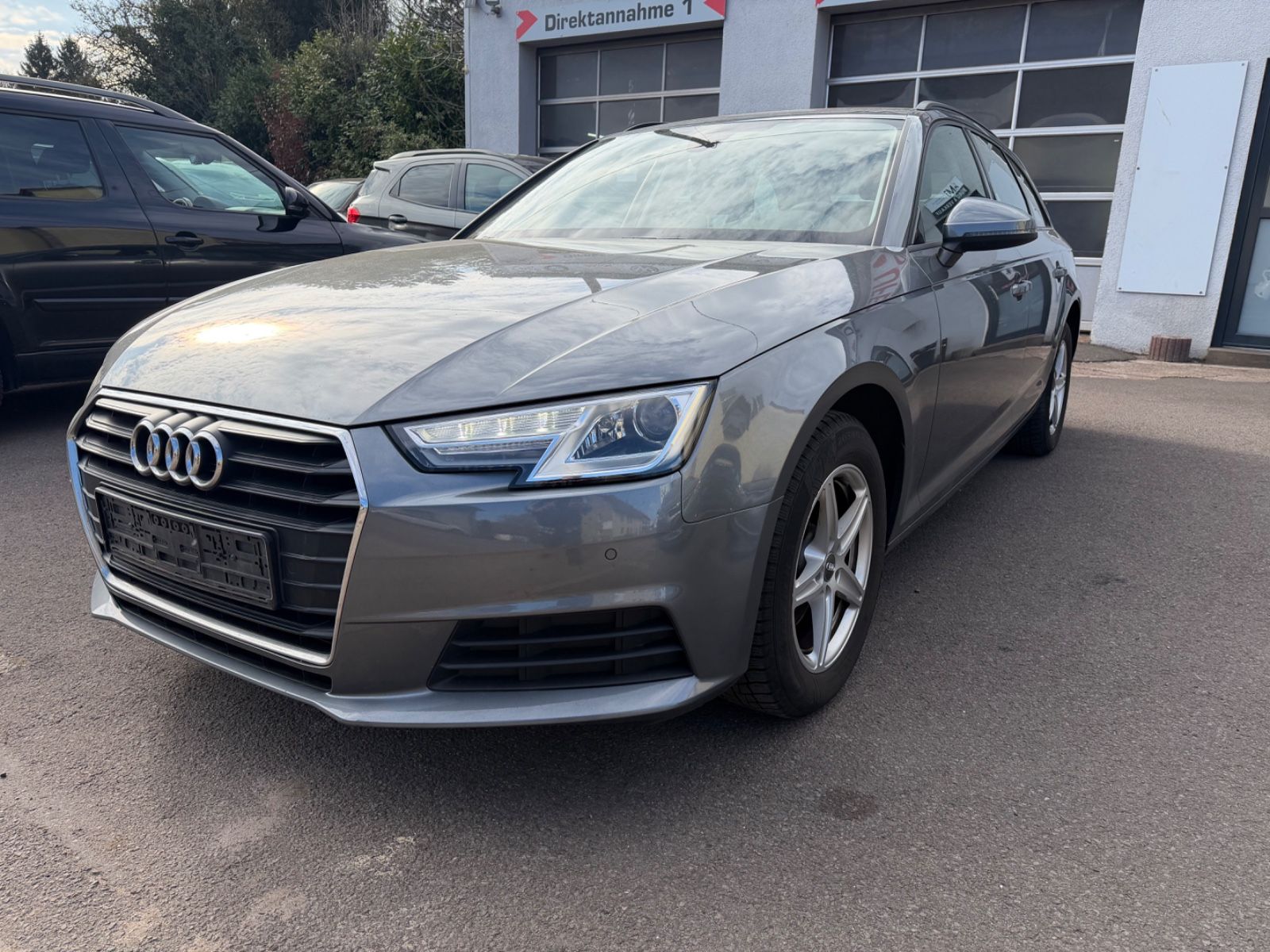 AUDI A4