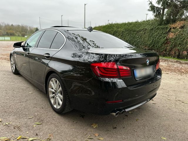 BMW F10 530 M paket lenkrad Schiebedach Na...