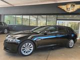 Jaguar XF Sportbrake 3.0 V6 Diesel S KAMERA/NAVI/BT/19" - Jaguar XF mit Diesel-Antrieb: 3.0