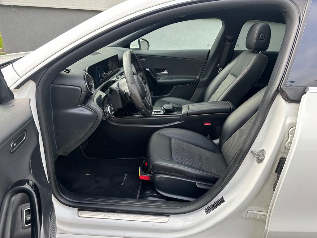 Mercedes-Benz CLA 180 Shooting Brake