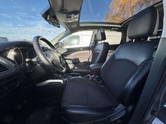 Fahrzeugabbildung Peugeot 4008 Allure 4WD Scheckheftgepflegt Standheizung
