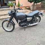 Kawasaki W800 - KAWASAKI BENZIN MOTORRAD W800