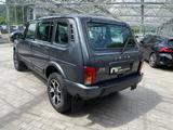 Lada Niva 1.7 Legend Urban 4x4 5-türig Klima Sitzh - Lada Niva: 1.7