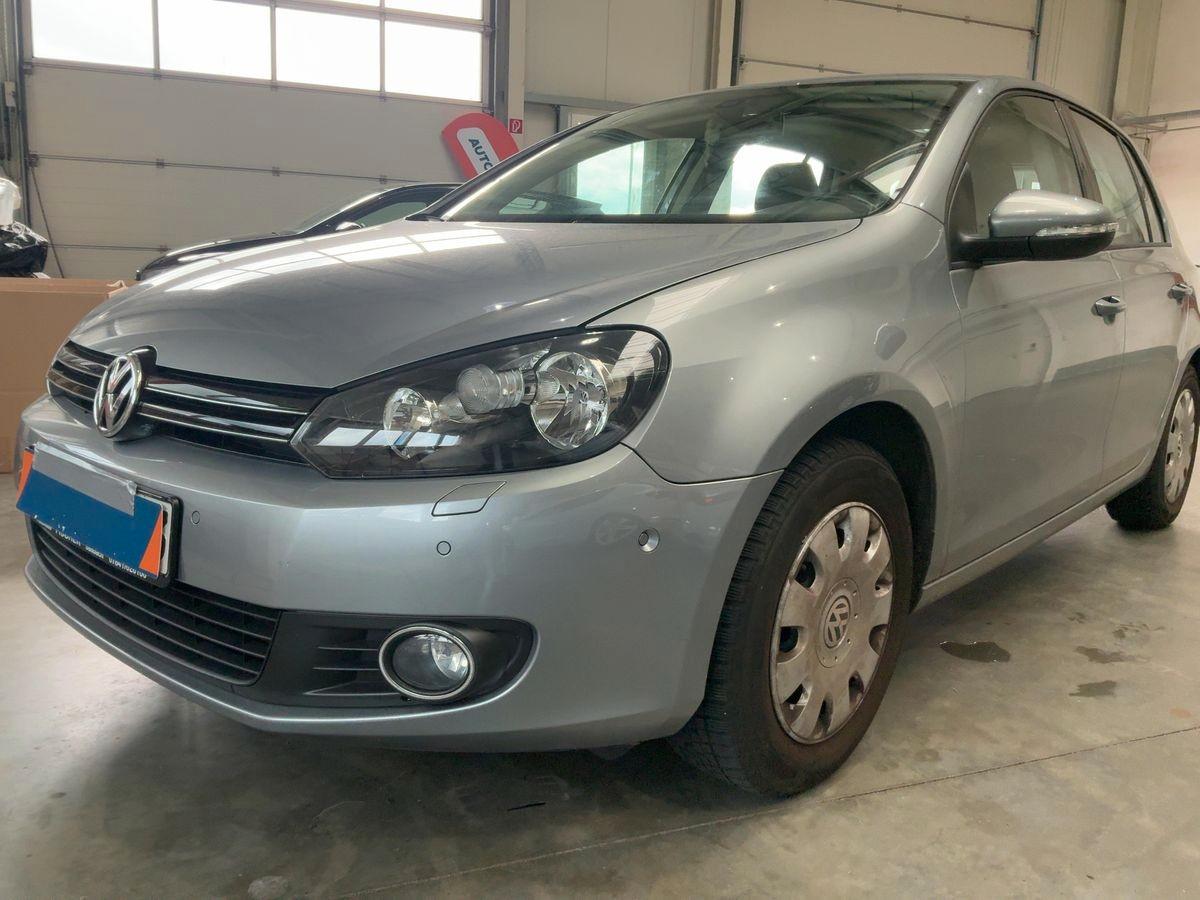 Volkswagen Golf VI Team 5-Türer Sitzheizung TÜV NEU !