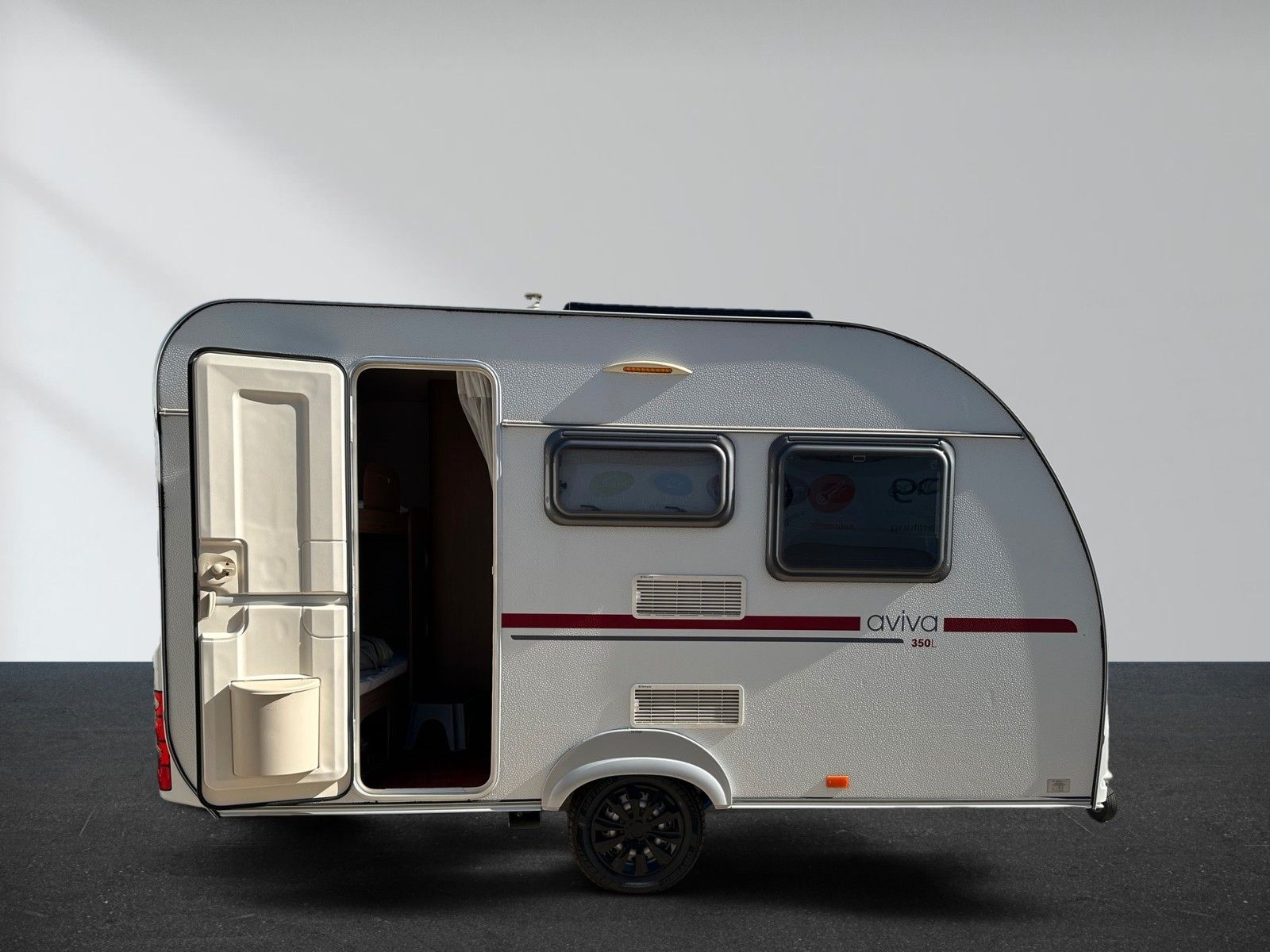 Adria Aviva Light 350L – Bild 3